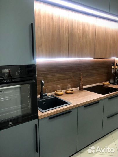 Кухонный гарнитур Параллельный