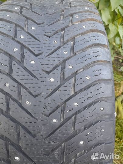 Nokian Tyres Hakkapeliitta 8 SUV 285/60 R18 116T