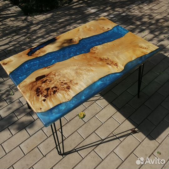 Журнальный столик эпоксидная смола и слэб