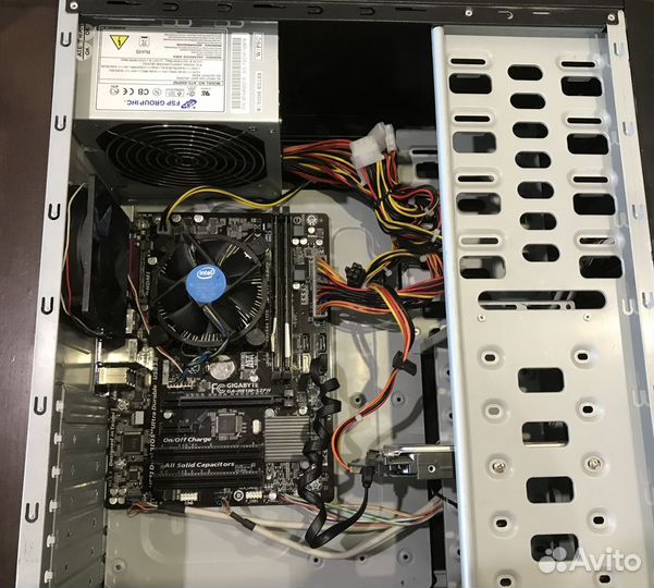 Core i3-4130 + Intel HD 4400 + DDR3 8GB + HDD 1 TB