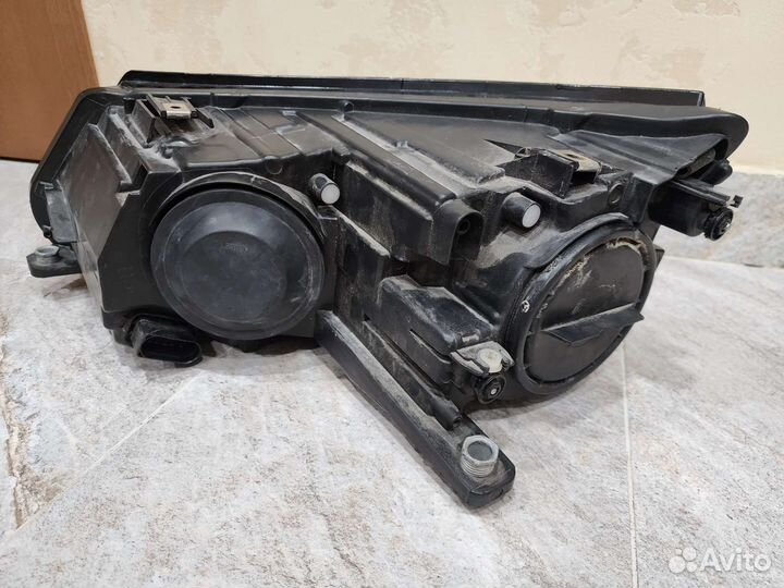 Фара с эл/кор. Volkswagen Tiguan 11-15