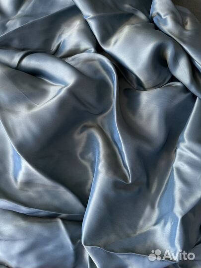 Ткань зеленая