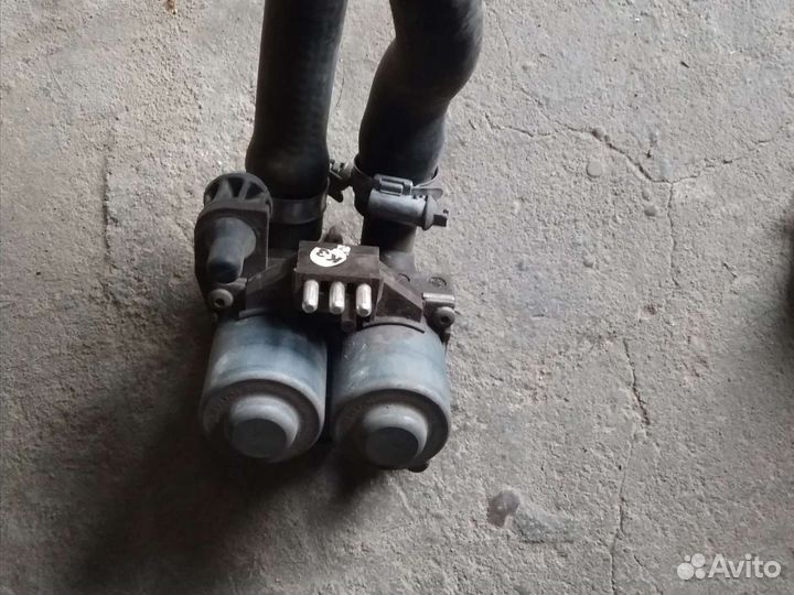 Расширительный бак и клапана печки Mercedes w202