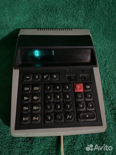 Калькулятор «Электроника мк 44» СССР