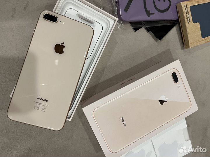 iPhone 8 plus 265gb и чехлы