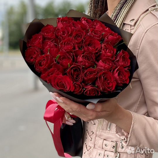 Букеты,белые розы,красные розы,доставка