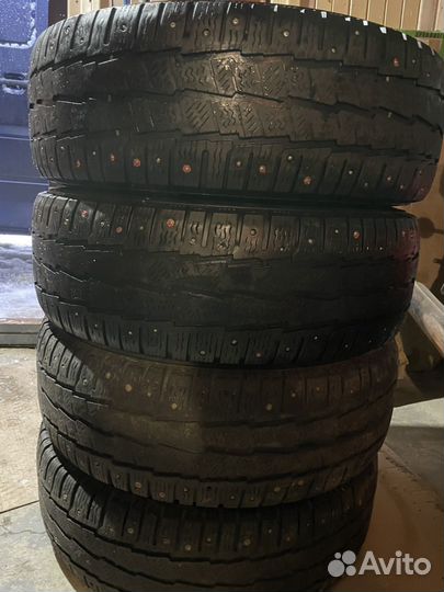 Michelin Agilis 225/70 R15C