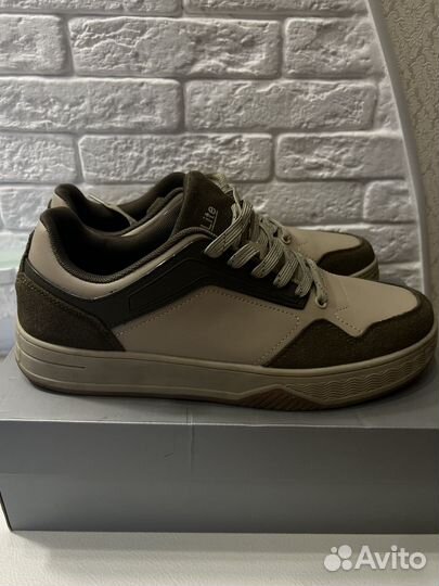 Кроссовки мужские