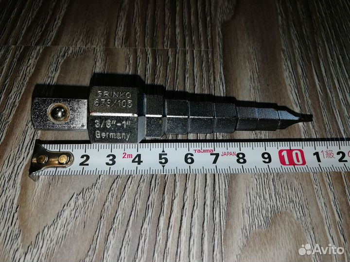 Отличная немецкая трещотка с ключом для американок