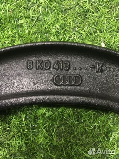 Вилка амортизатора правая Audi A4 B8 2.0 2011