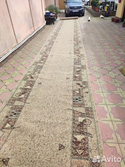 Ковровая дорожка бу