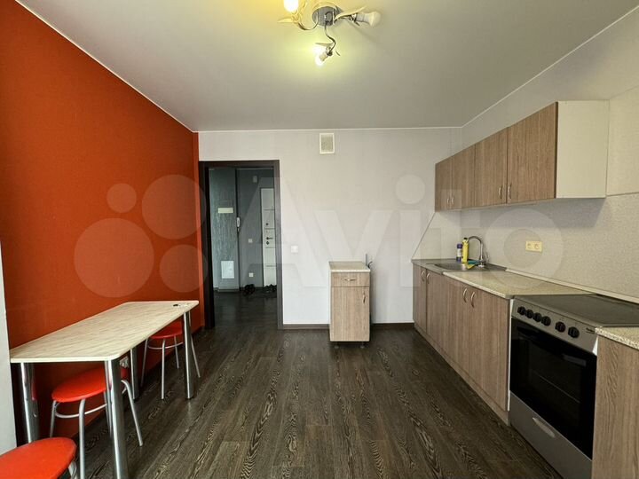 2-к. квартира, 60 м², 15/18 эт.