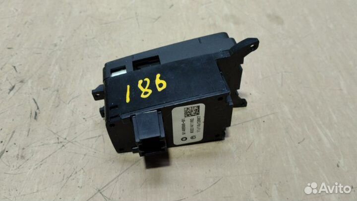 Кнопка стояночного тормоза Bmw X5 E70