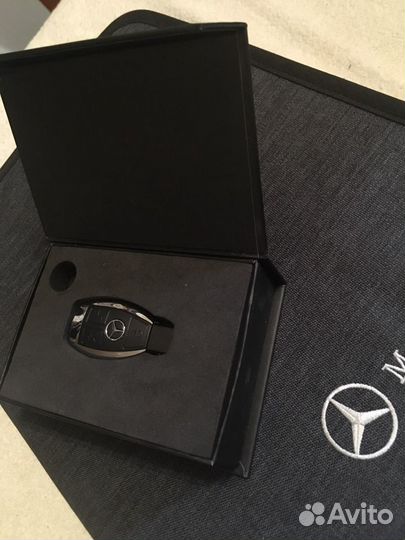 Usb флешка 8гб оригинал Мерседес бенц