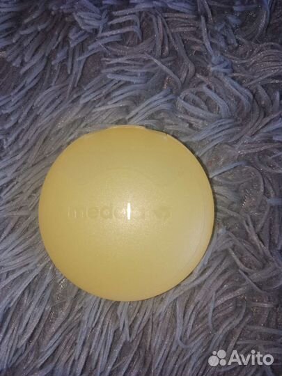 Накладки на грудь medela