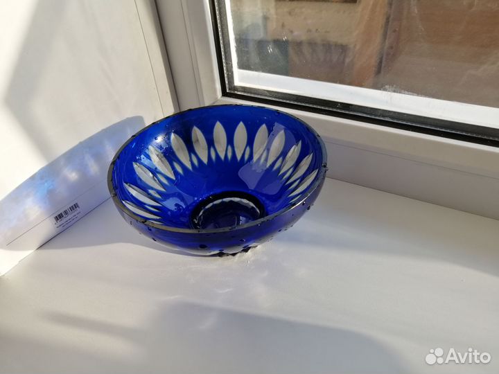 Ваза для фруктов цветное стекло