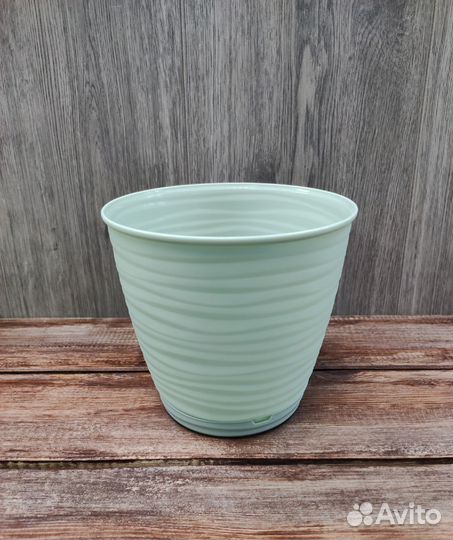 Кашпо горшок для цветов