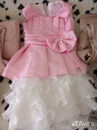 Детские вещи от 2 -18 лет, полушубок и игрушки