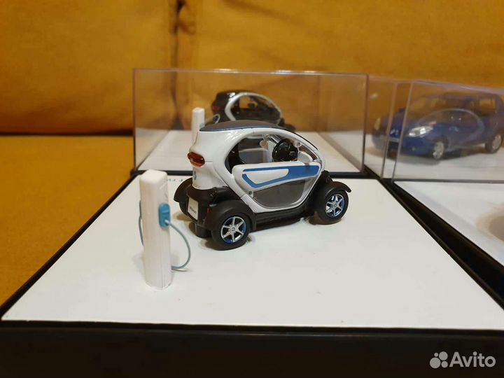 Renault logan sandero twizy 1:43 бе3платная достав