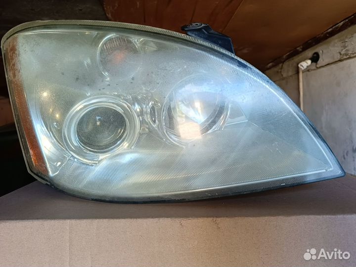 Фара Vortex Estina