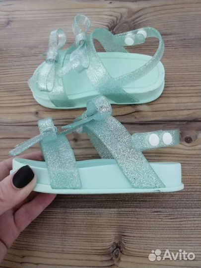 Сандалии резиновые