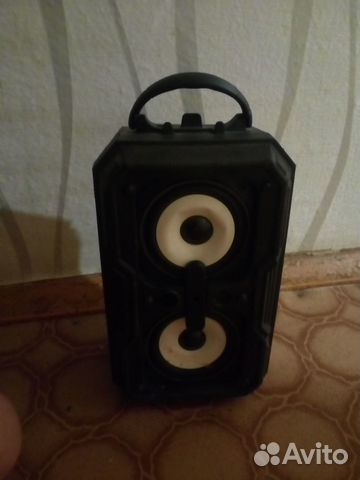 Портативная аккустическая колонка