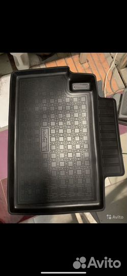 Автомобильные коврики резиновые