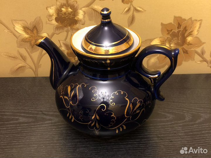 Посуда для сервировки стола