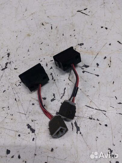 Кнопка подогрева Mazda 323 BF