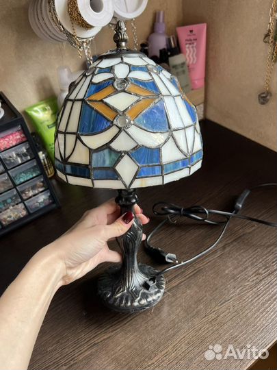 Лампа в стиле tiffany