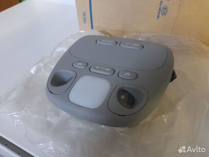 Hyundai Lantra/Elantra Фонарь освещения салона