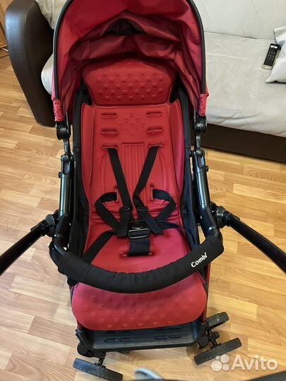 Прогулочная коляска Combi (Япония)