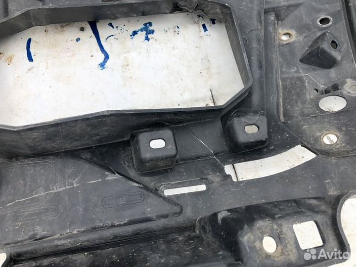 Бампер передний Mitsubishi Outlander 2012-2021