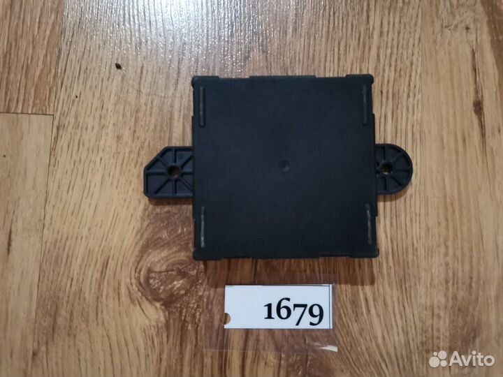 Блок комфорта передний левый