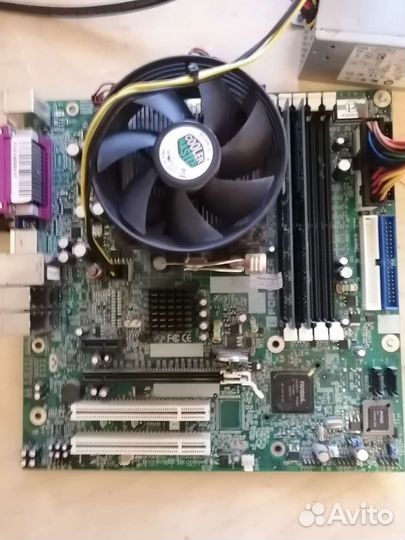 Материнская плата