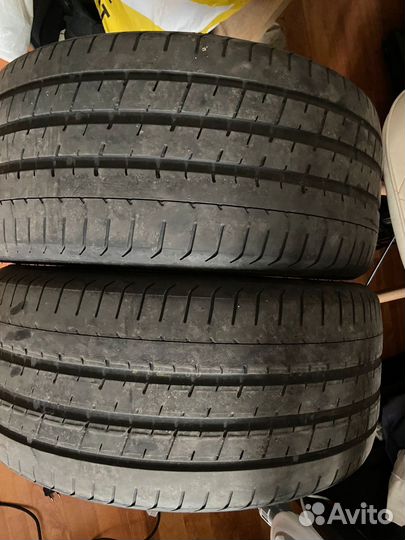 Pirelli Ice Zero 245/35 R18