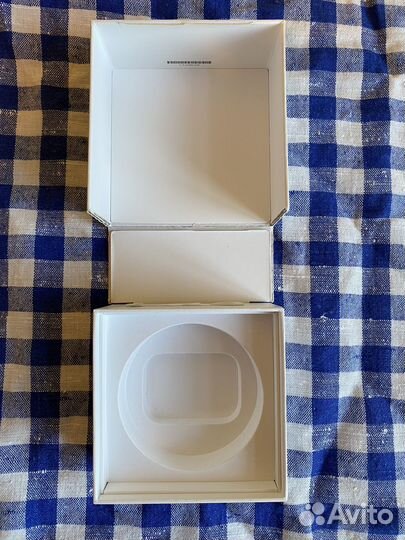 Коробка air pods pro