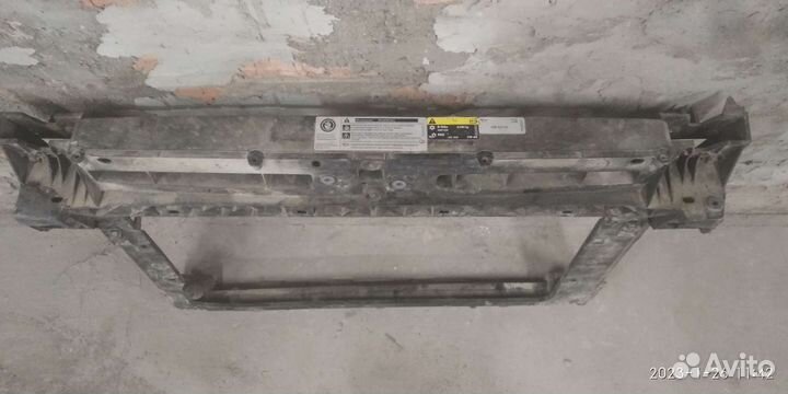 Панель передняя (телевизор) Skoda Kodiaq 1 2016