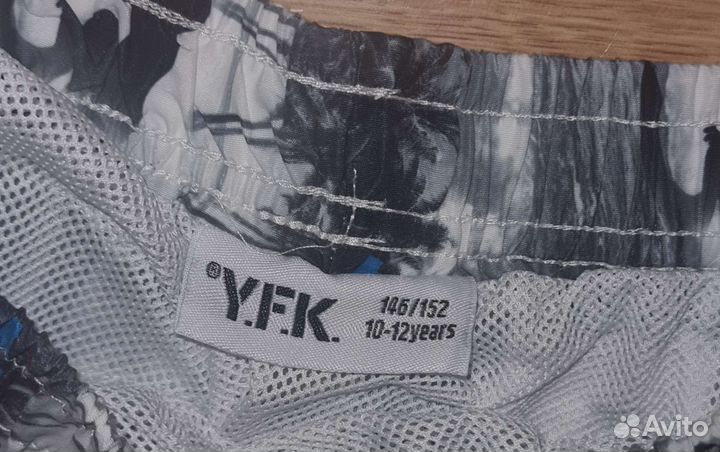 Плавательные шорты 152