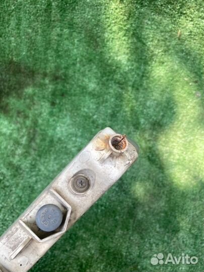 Поворотник передний левый Kia Opirus 3.5 2006