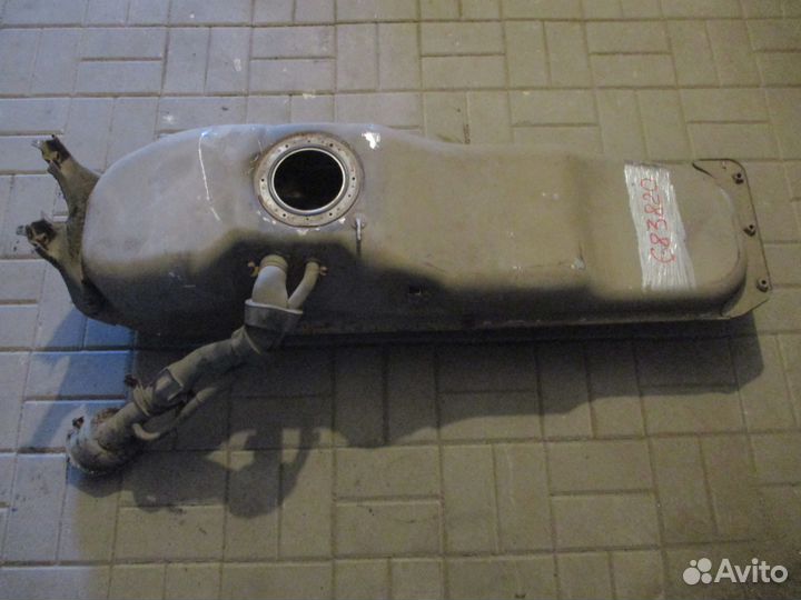 Бензобак Бак топливный Nissan NP300