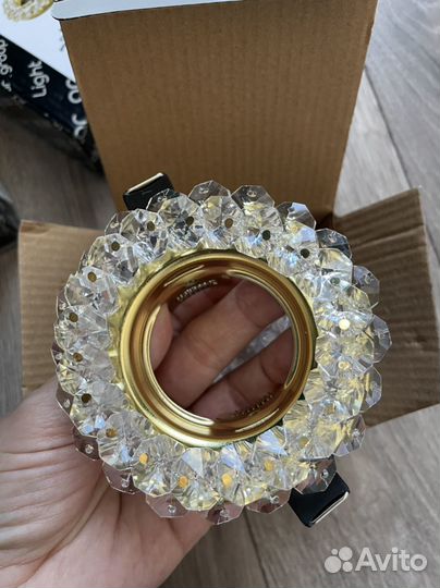 Точечные встраиваемые светильники