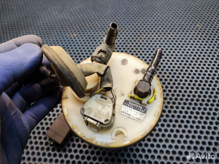 Бензонасос Toyota corolla fielder 1nz-fe