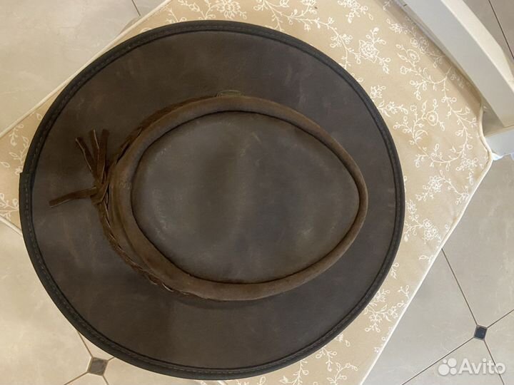 Шляпа мужская кожаная