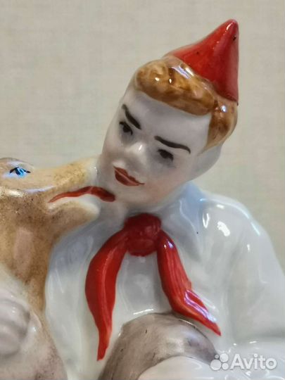 Фарфоровая статуэтка СССР 