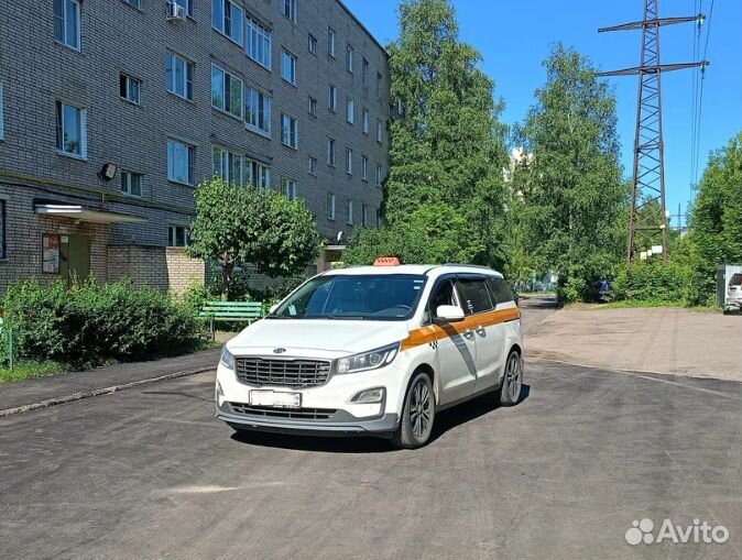 Kia Carnival 2.2 AT, 2020, 86 000 км