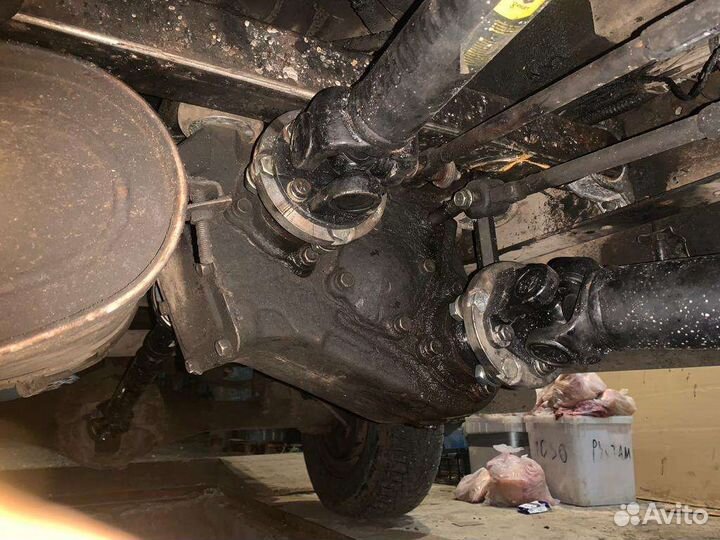 Траверса газель, соболь 4WD под раздатку газ 66