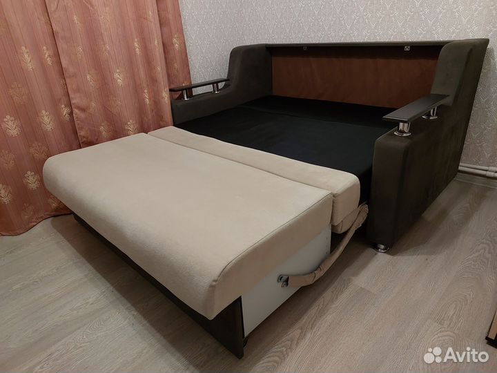 Диван-книжка раскладной прямой 140х200