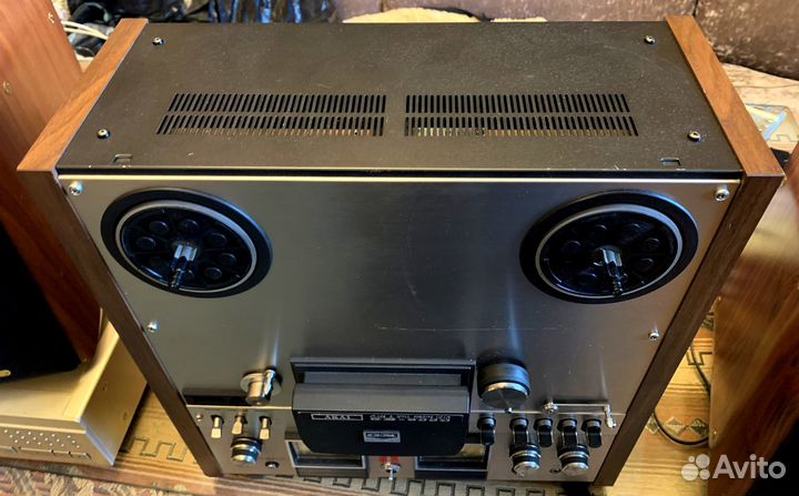 Катушечный магнитофон Akai GX-600D