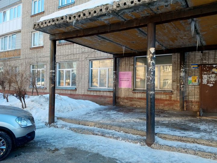 2-к. квартира, 65 м², 1/5 эт.